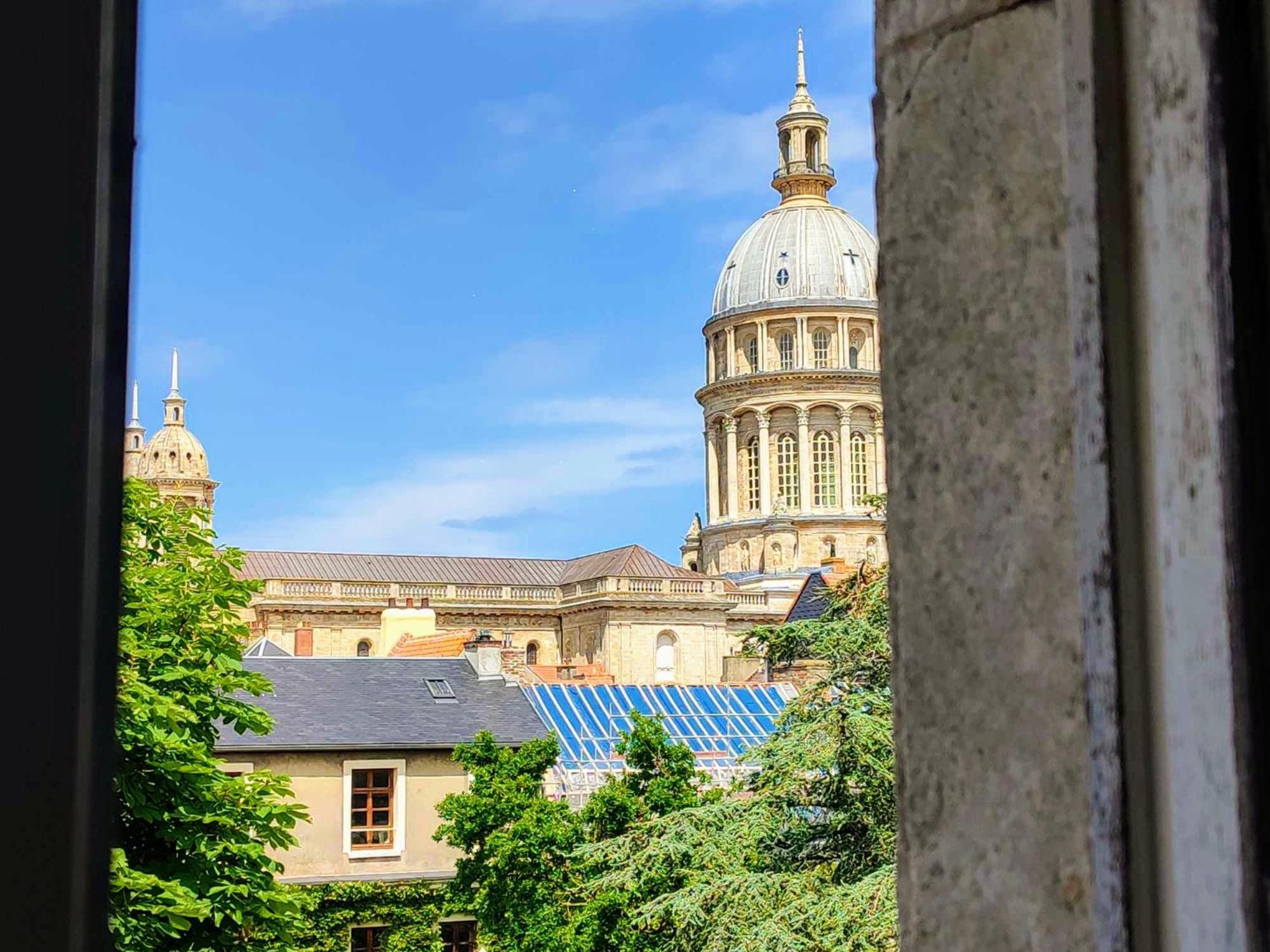 Vue Basilique, Au Coeur De La Vieille Ville Булонь-сюр-Мер Экстерьер фото